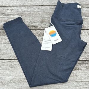 VUORI Clean Elevation Legging Dreamknit Midnight‎ Heather blue size XS NWT